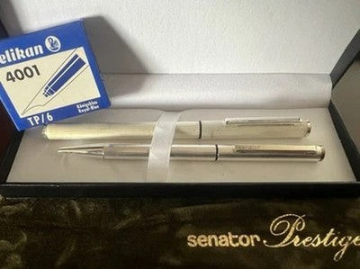 Stylo Plume und Stylo À Bille Chromés Avec Étui Et Cartouches 