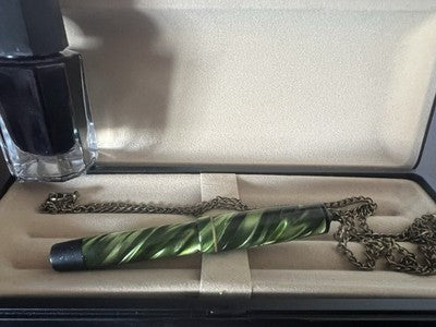 Stift Füllfederhalter Zelluloid Grün Irisierend Mit Kette Vintage '30 
