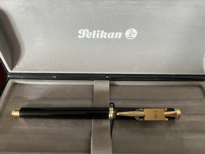 Stylo Plume PELIKAN P381 NOIR Feder ODER 14 KT F Vintage NOS 