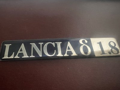 🔴 Lancia Delta 1.8 Autoemblem, offizielles Symbol, Wappen 