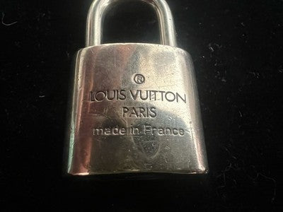 🔴 LOUIS VUITTON lucchetto originale dorato n 318 senza chiave da chiedere