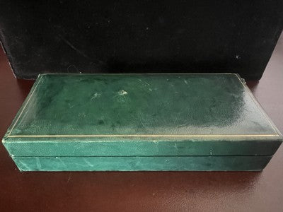 Aurora Box Stift Gold Fest Grün Schatulle Im Feld Hülle Vintage