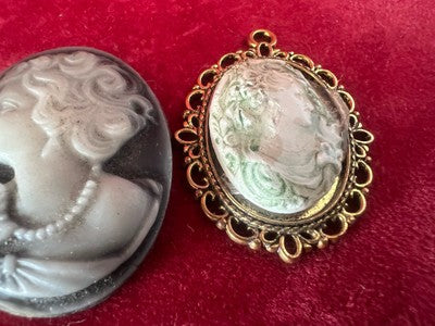 🔴 Italienische CAMEI-Anhänger-Halskette, Brosche, Anhänger aus Natursteinen, 4-teilig, Vintage 