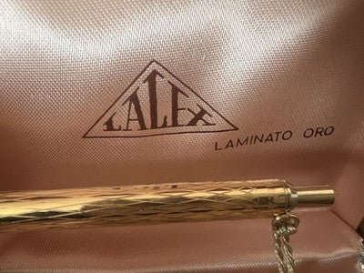 LALEX Bolígrafo Mujer Chapado En Oro Vintage Con Cinta Collar Recarga Estuche