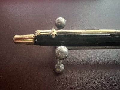 CARAN D’ACHE Bolígrafo Madison Verde Laca Mármol Dorado Garantía