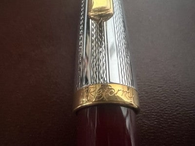 REFORM Pluma Estilográfica Burdeos Con Tapa Guilloché M Alemania Vintage