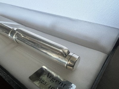 Roter Kugelschreiber, massives 925er Silber, Vintage-Klick 