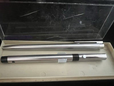 🔴 WATERMAN penne a sfera metallo satinato una con cappuccio a scatto vintag