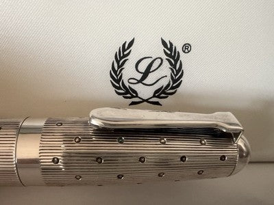Laban Pen Fountain Pen Plated Silver Presidential Spoke Light Marking (M)