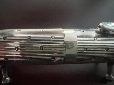LABAN Stylo Plume Plaqué Argent Présidentiel Raye Lumière Écrit M