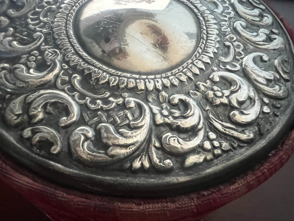 Boîte de Boîte Montre Poche Housse Trousse Plaqué Argent Vintage