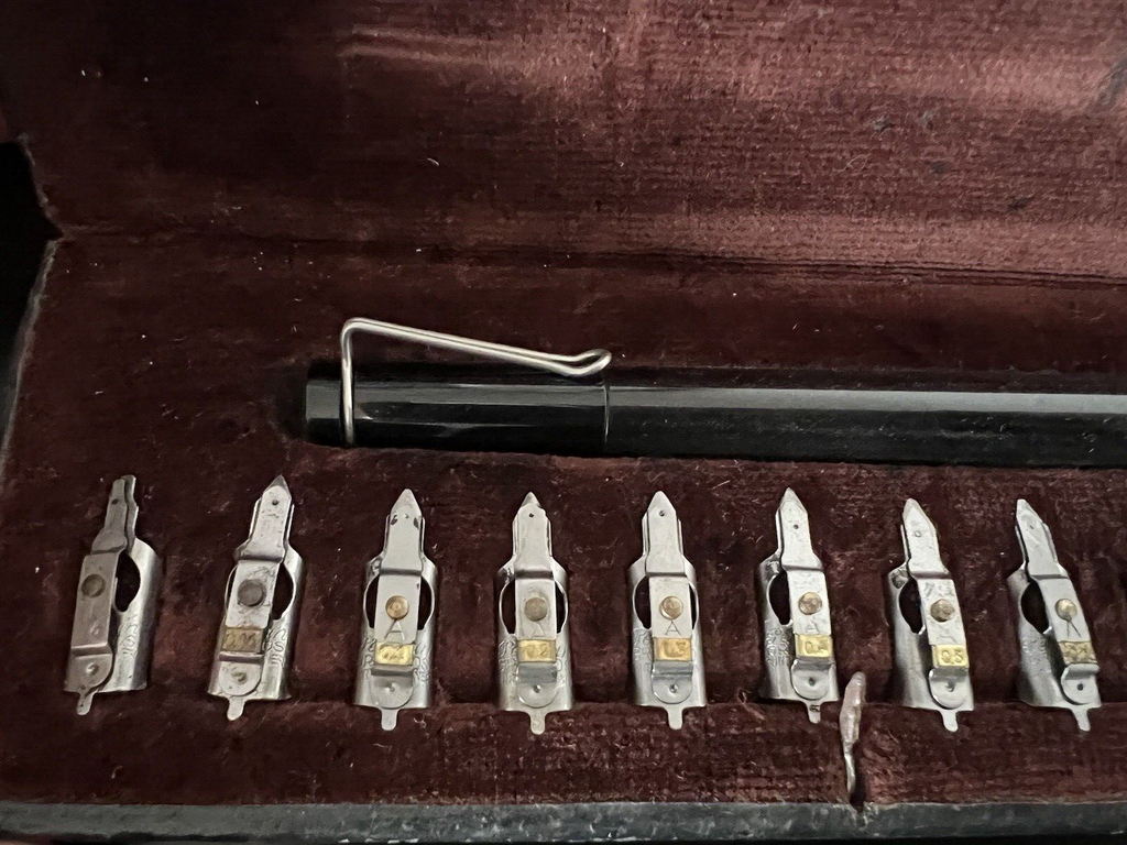 🔴 PELIKAN GRAPHOS penna stilografica con astuccio e pennini vintage