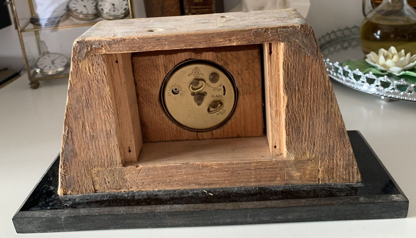 🔴 EUROPA seltener Vintage-Kamintischwecker aus Holz aus den 1930er und 1940er Jahren 