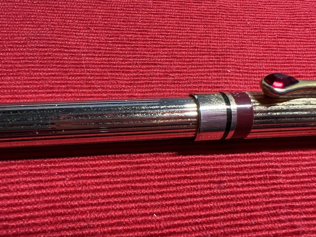 Stylo-Plume Stylo à Plume Dorée Avec Pierre Rouge Iridium Point 4 Vintage
