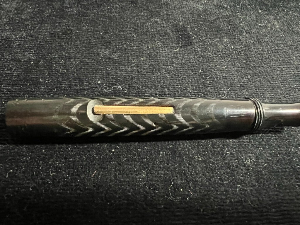 J Harris & Co Pen Fountain Pen Lever Pen Gold 14 K Vintage 1940