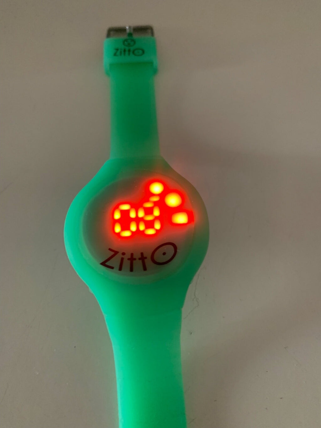 🔴 Orologio verde al quarzo ZITTO, cinturino in gomma