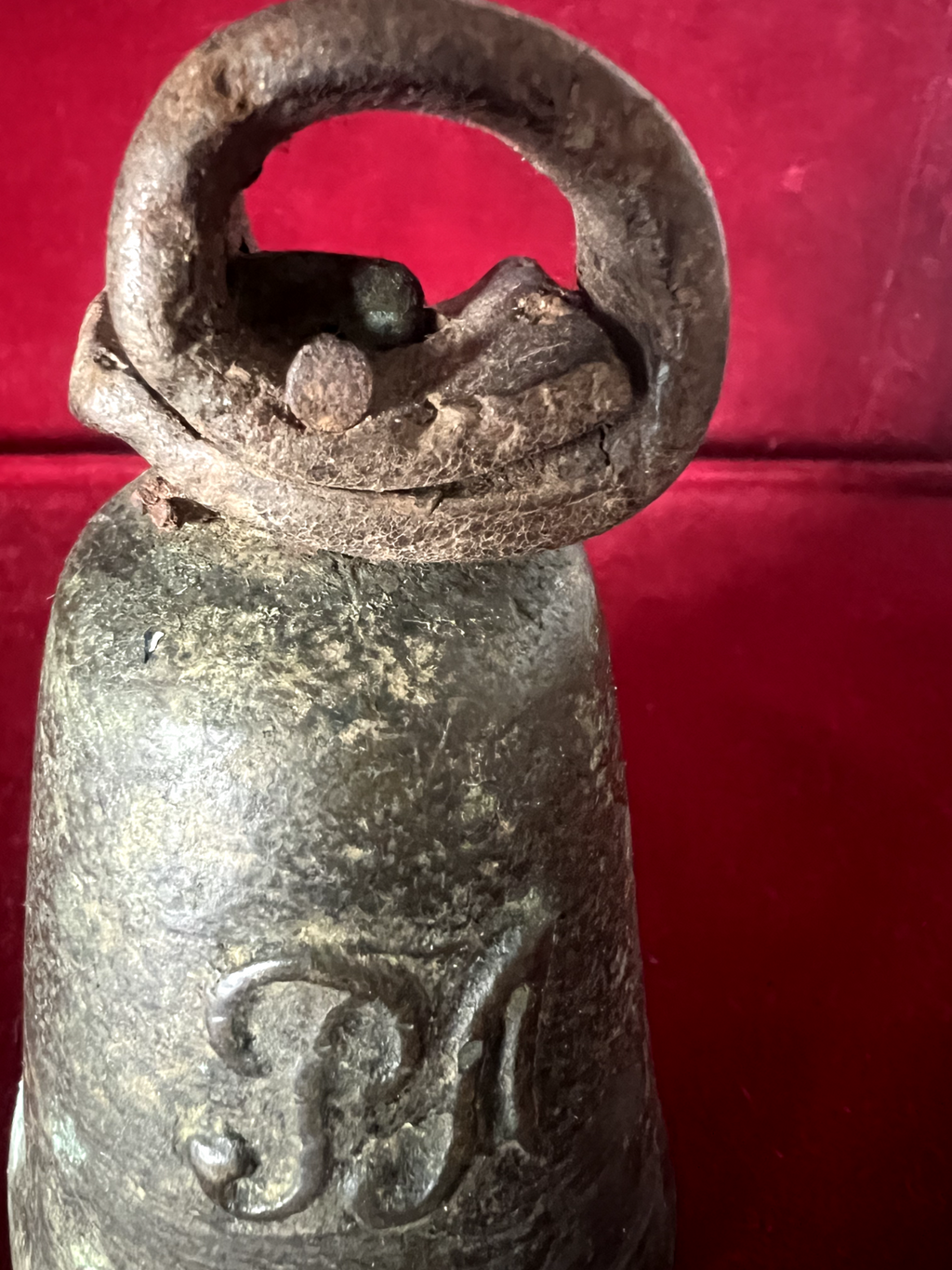 Sonnette Cloche Métal Bronze À Main Autel Hauteur 9 CM Vintage 