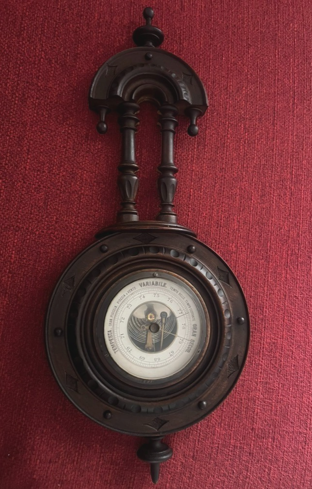 🔴 Barometro meccanico artigianale di legno tornito e inciso a mano h 44 vintage