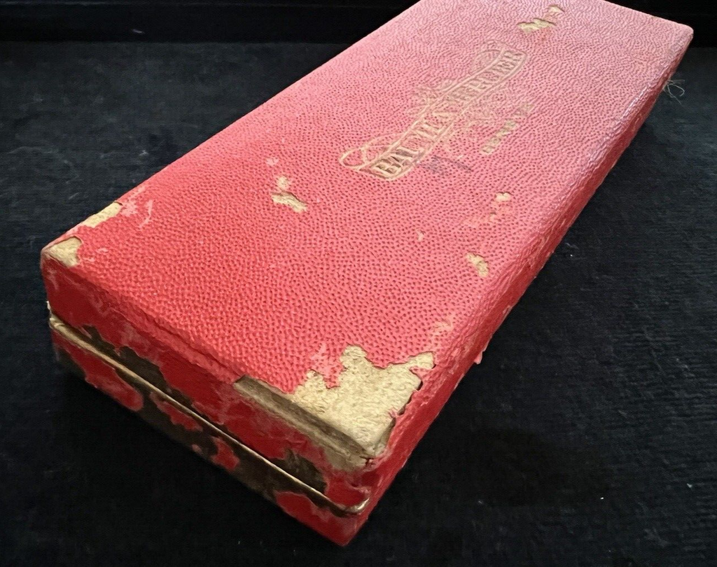 BAUME & MERCIER Boîtier Boîte Montre à Bracelet Rouge Housse Vintage