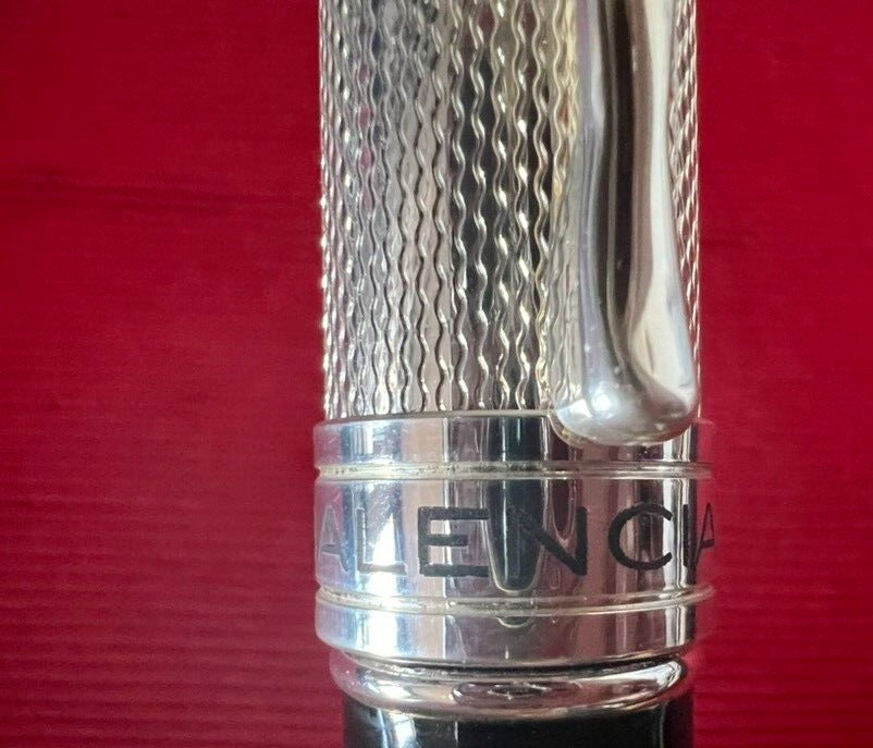 🔴 BALENCIAGA penna stilografica lacca nera a cartuccia Iridium Point garanzia