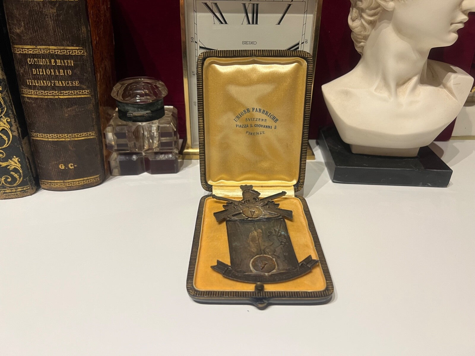 🔴 Distintivo D'ACCIAIO IL CUORE POTENTE IL BRACCIO Battaglione centauro vintage