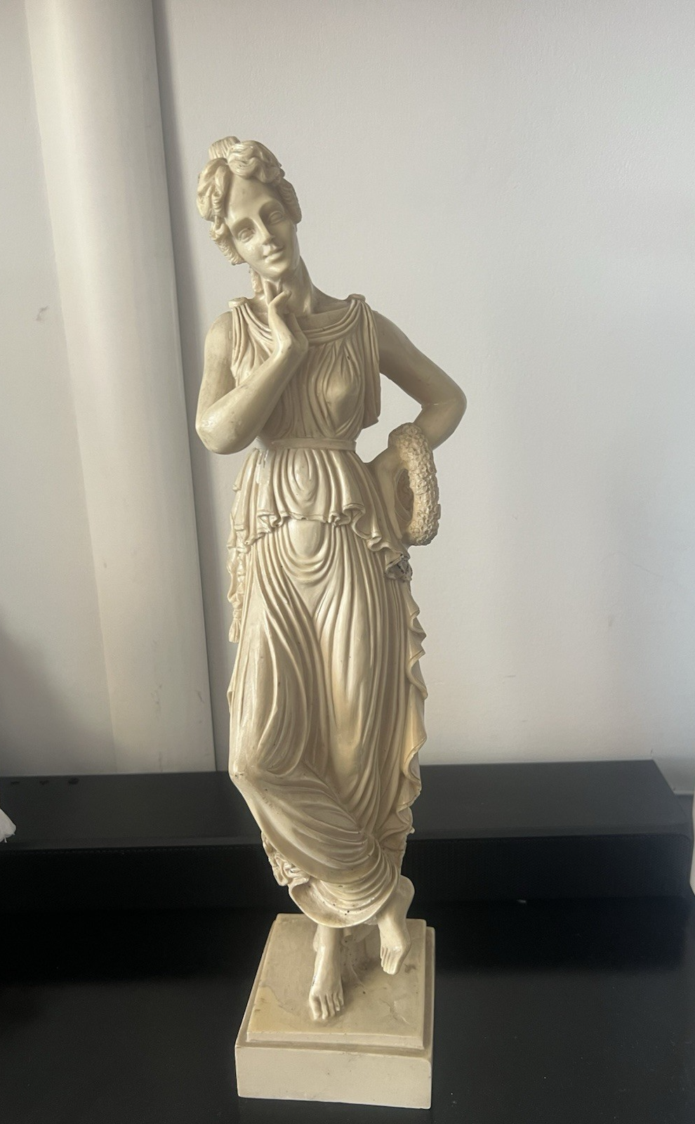 🔴 Statua dea EBE polvere di marmo R.B. drappeggi lavorati h 40 Italy vintage