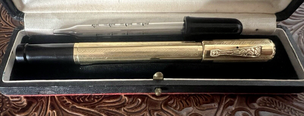 Ideal Retractable Fountain Pen 14KT Gold Vintage B