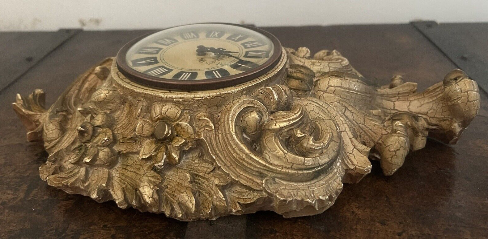 MERCEDES Horloge Dentelle Bois Charge Manuel Doré Numéros De Romains Vintage