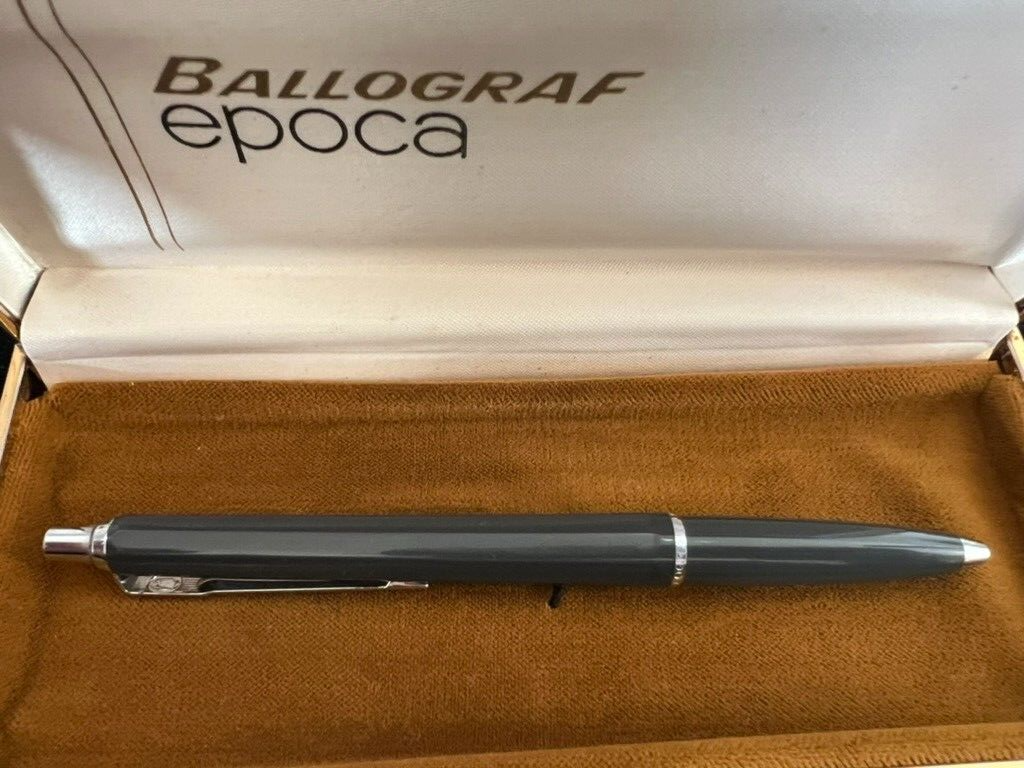 Ballograf Stylo-Plume Sphère Période Bouton Automatique Gris Chrome Vintage 8