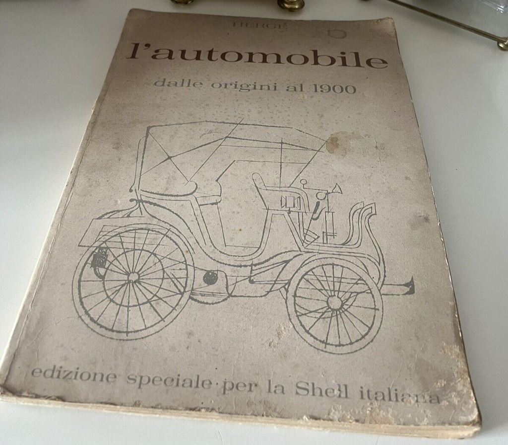 🔴 Vollständiges illustriertes Buch „L'AUTOMOBILE HERGE'“ aus dem Jahr 1963 in italienischer Sprache. 