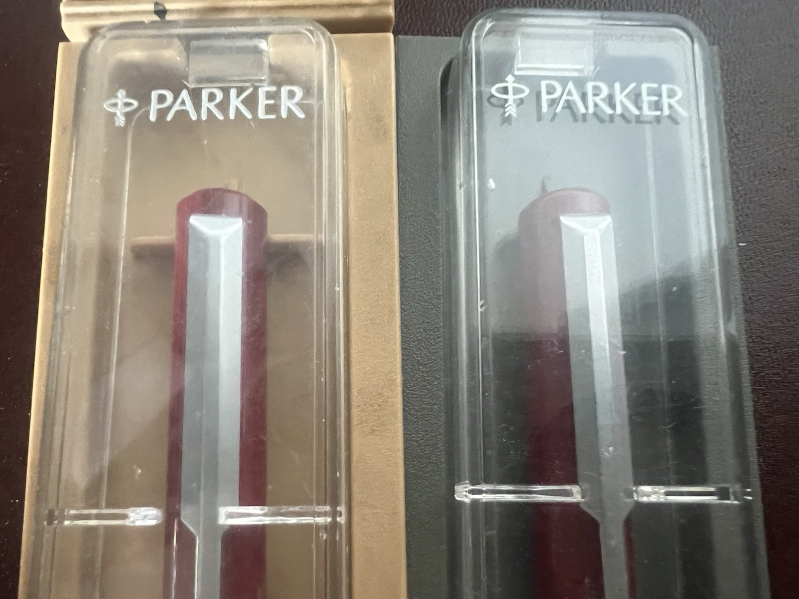 🔴 PARKER penna stilografica e sfera rosse Vector scrivono vintage
