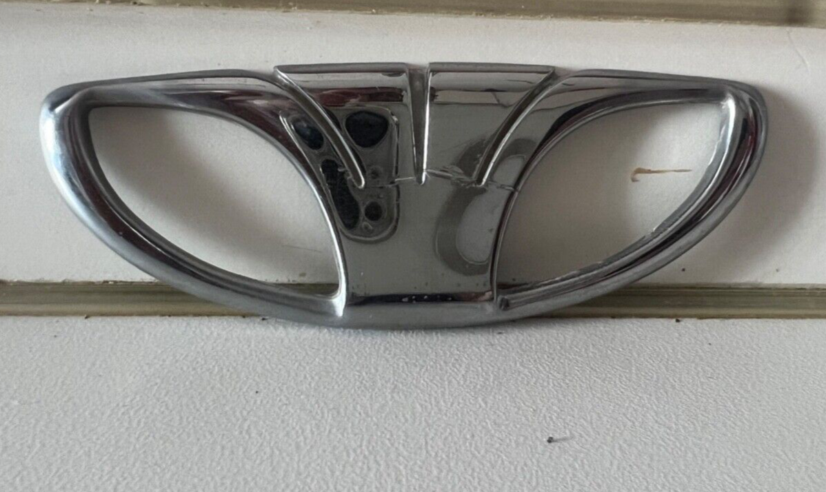 Daewoo Matiz Coat of Arms Front Emblem Frieze Plate Car Original 1 Series 