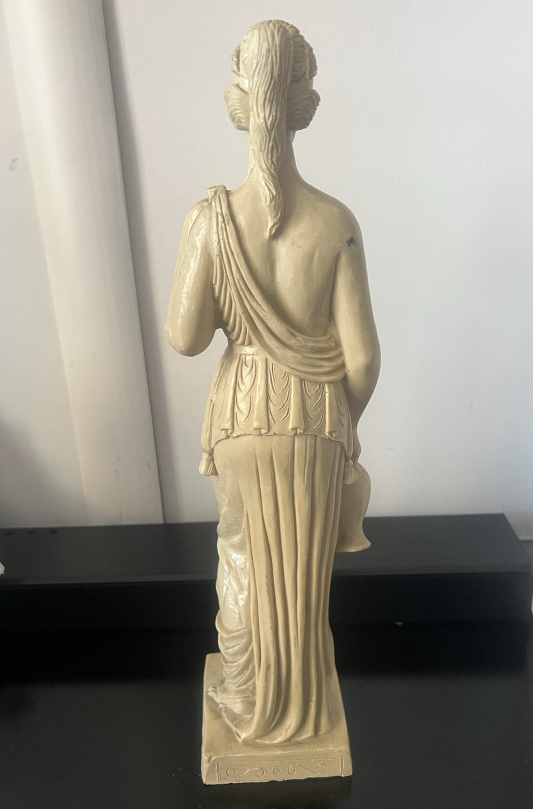 🔴 Statue der Göttin Ebe, Marmorstaub, RB, gearbeitete Draperien, Höhe 40 cm, Italien, Vintage