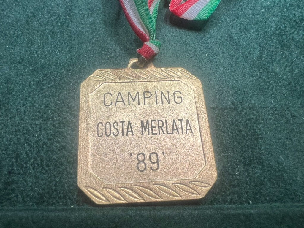 🔴 Medaglie SPORTIVE al merito metallo con nastri vintage LOTTO n.20