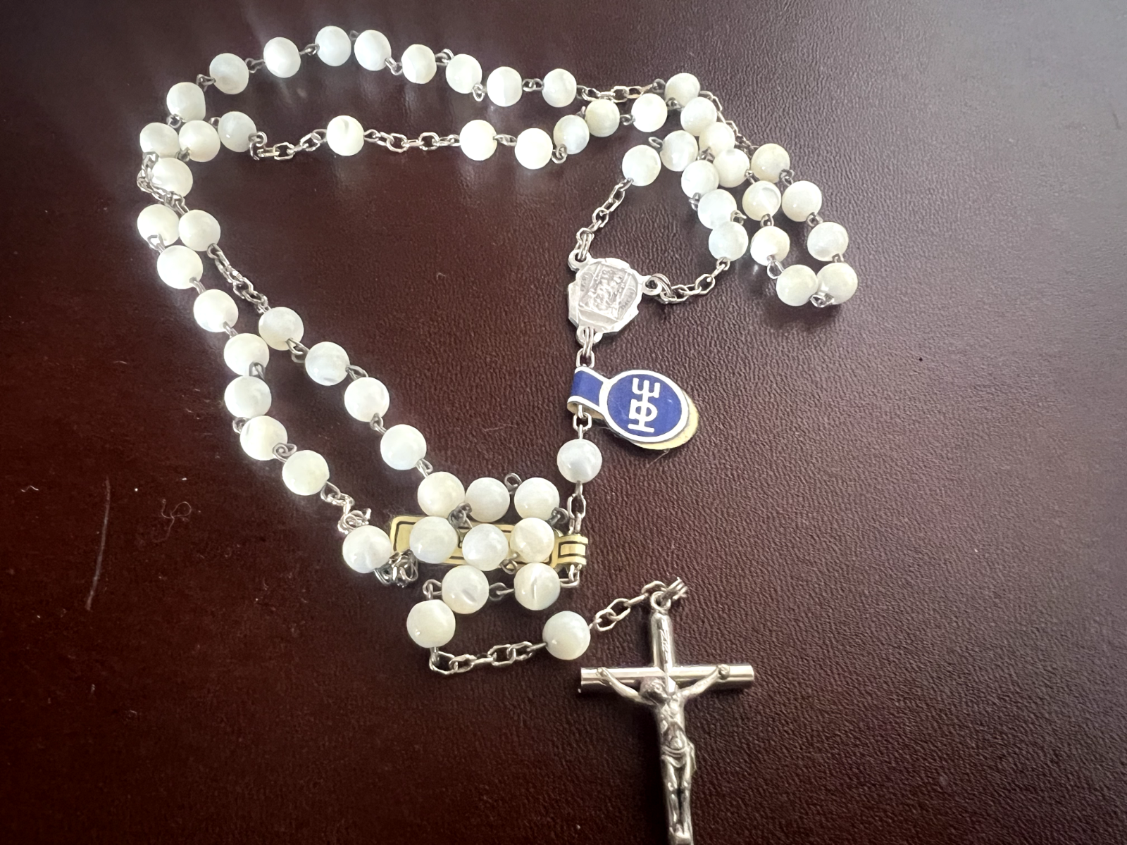 Collier Chapelet Madonna de Pompéi Maillechort Avec Trousse Effet Nacre