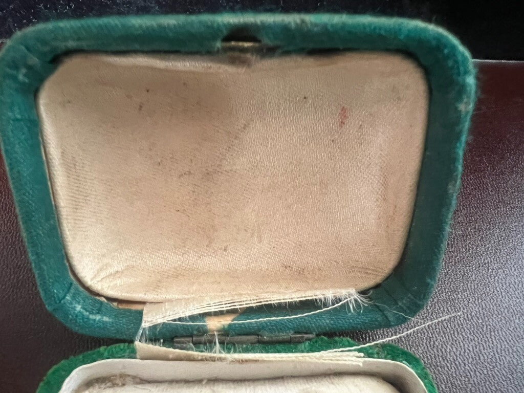 Boîte Boucles D'Oreilles Trousse Coffret Velours Tissu Vert Antique 1920