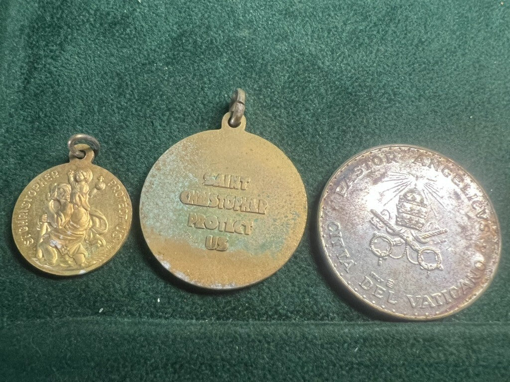 🔴 Medaglie SACRE pellegrinaggi al merito metallo nastri vintage LOTTO n.19