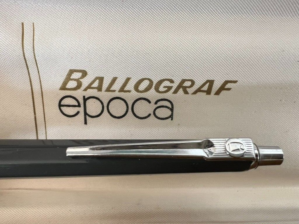 Ballograf Stylo-Plume Sphère Période Bouton Automatique Gris Chrome Vintage 8