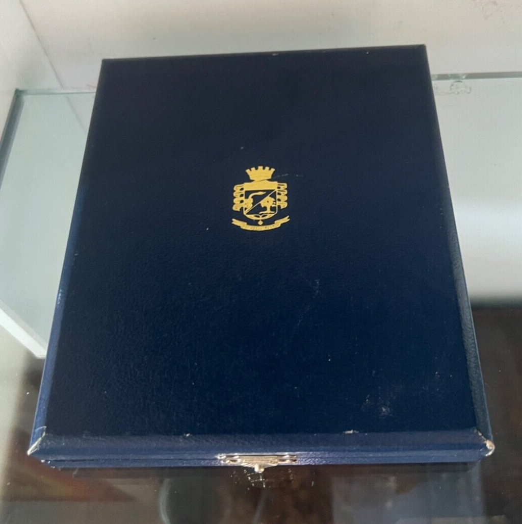 🔴 Crest araldico ARMA DEI CARABINIERI floccato metallo e smalti vintage