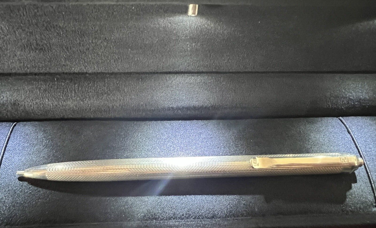 🔴 Kugelschreiber aus massivem 925er Sterlingsilber mit guillochiertem Wellenrelief, Klick 25 