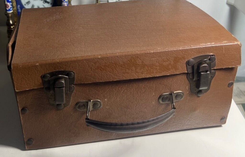 🔴 PATTINI a rotelle da collezione vintage anni 60 misura regolabile chiave