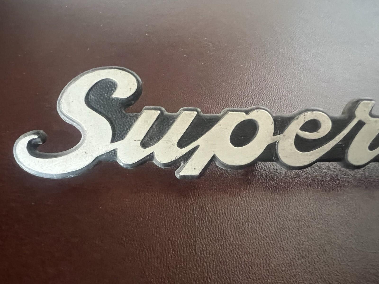 🔴 FIAT 131 stemma auto SUPERMILLEFIORI emblema logo scritta metallo vintage