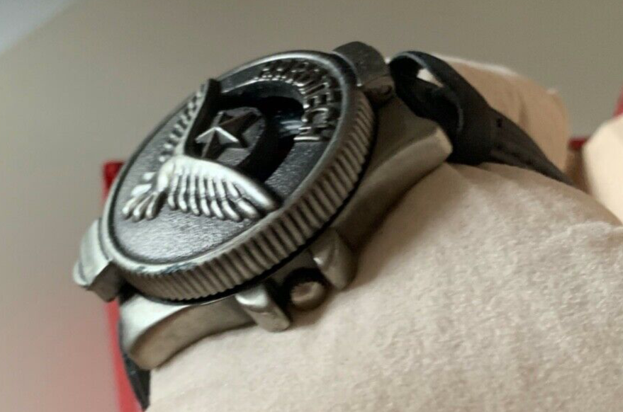 🔴 HEAVY METAL orologio uomo Hard tech collection e cartellino quarzo del 2000