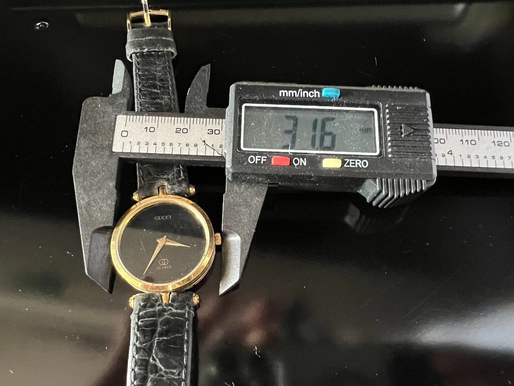 GUCCI Women's Watch Gold Plated Works 2000L Quartz Vintage 80