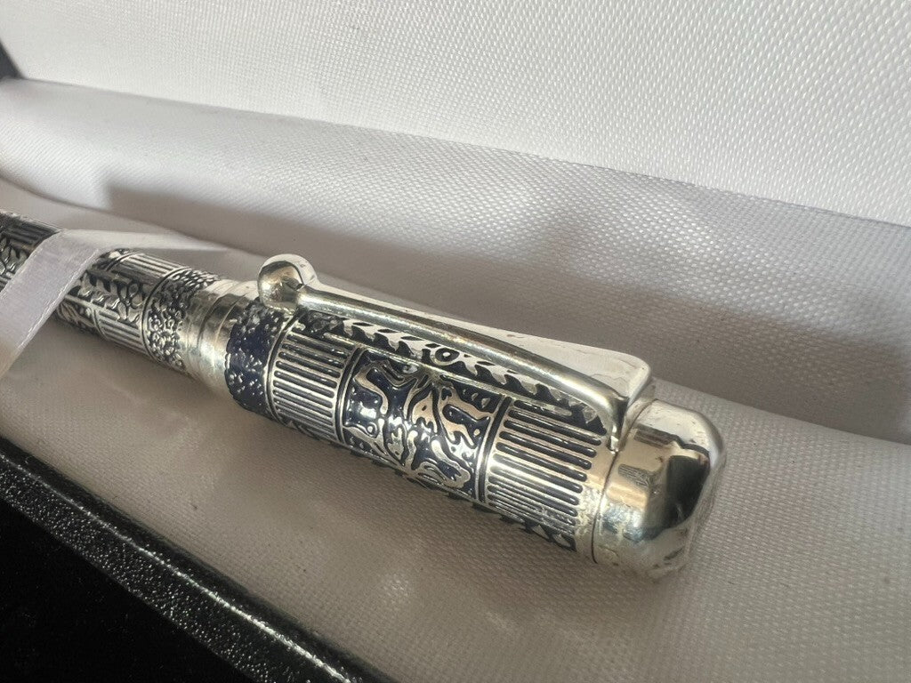 🔴 LAURA BIAGIOTTI penna stilografica metallo bassorilievi blu pennino iridium