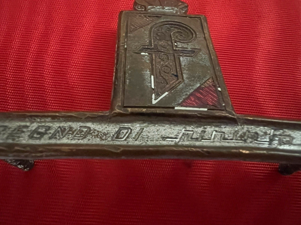 🔴 PININFARINA emailliertes Metallemblem der I-Serie mit 2 Pins, original Vintage 