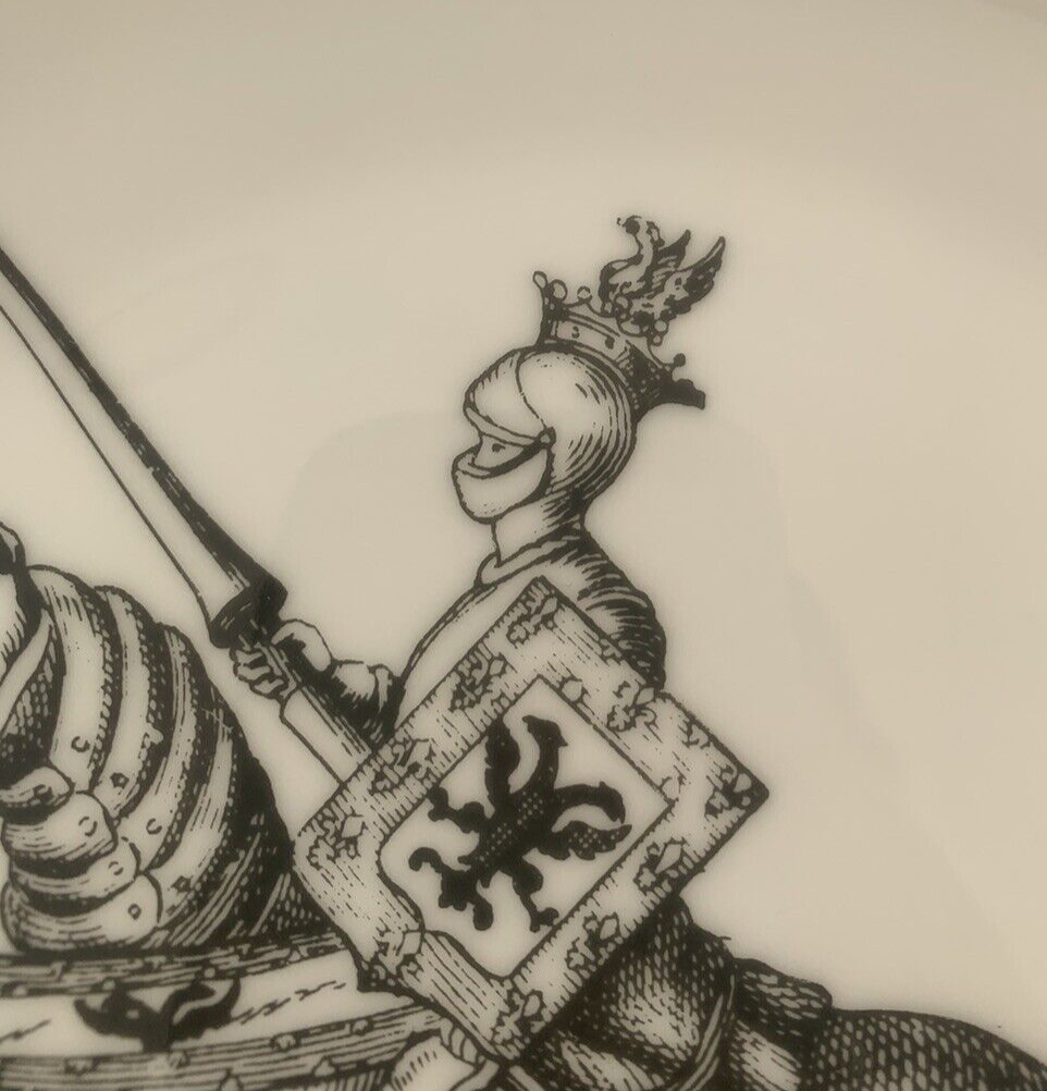 🔴 TIRSCHENREUTH piatto porcellana Germany a parete CAVALIERE 2 vintage 25 cm