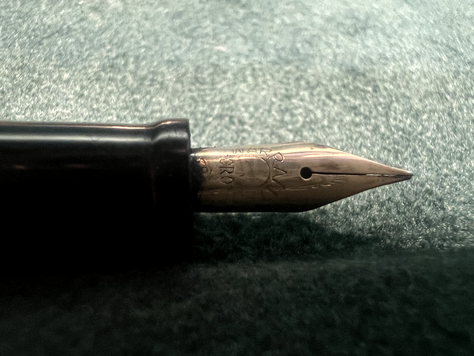Red Lever Fountain Pen Gold Nib Patent Pat Jan 25.04 Vintage 1920