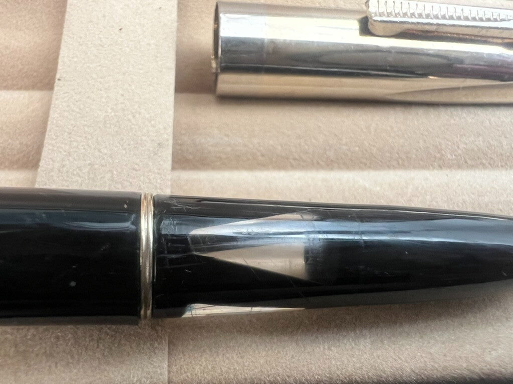 🔴 Penna stilografica nera a pistone pennino aerodinamico ORO scrive vintage E
