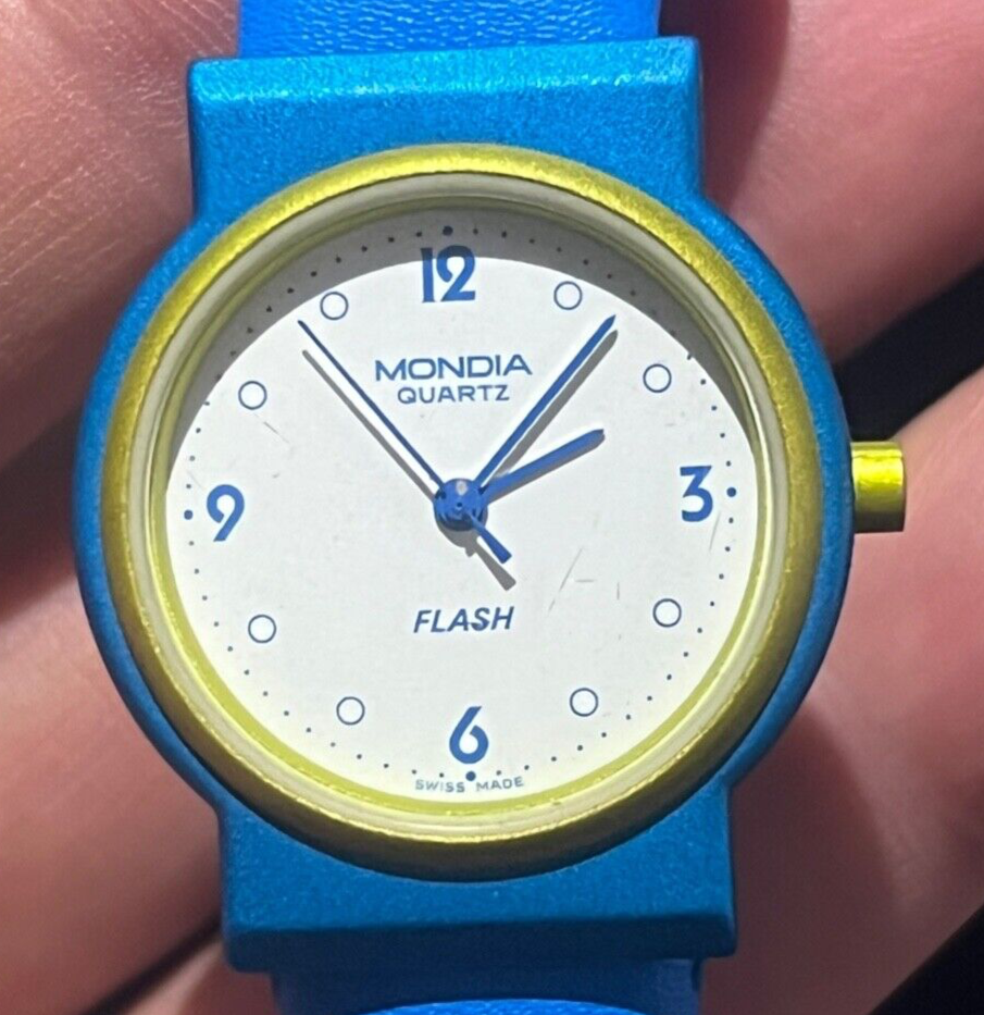 Mondia Montre Unisexe Flash Bleu Movimentol Quartz Fonctionnant Vintage 